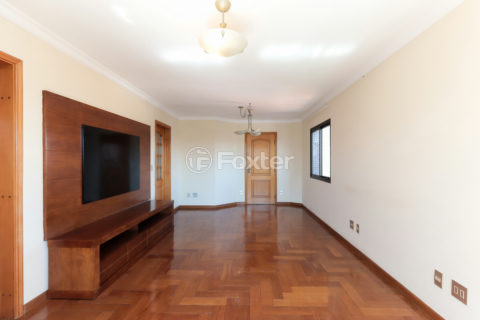 Image 7 - 1018540
