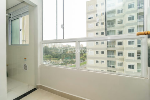 Image 15 - 1018542
