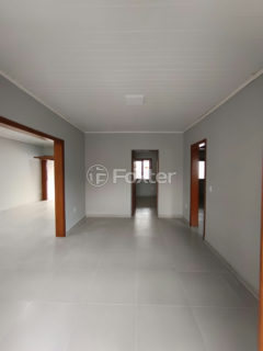 Image 35 - 1018572