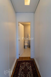 Image 31 - 1018587