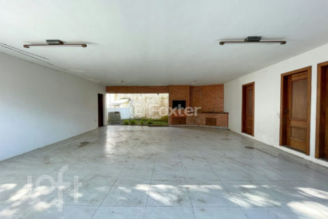 Image 11 - 1018597