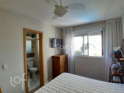 Image 37 - 1018621