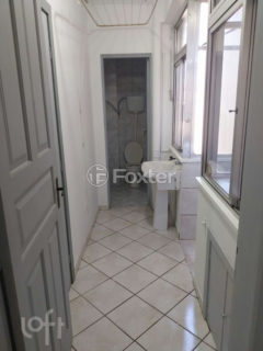 Image 9 - 1018635