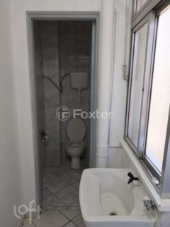 Image 10 - 1018635
