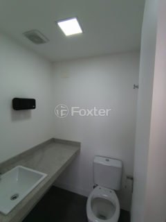 Image 10 - 1018642