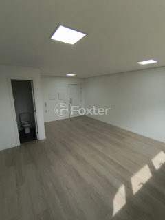 Image 9 - 1018642