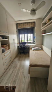 Image 16 - 1018666