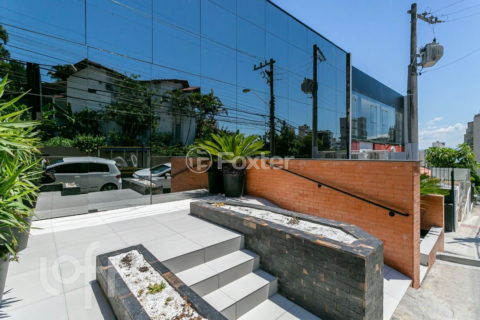 Image 11 - 1018712