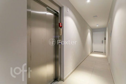 Image 8 - 1018712