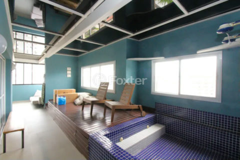 Image 11 - 1018713