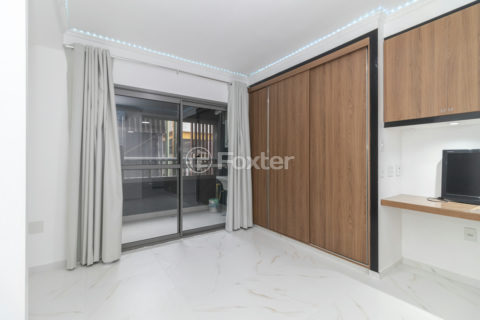 Image 3 - 1018716