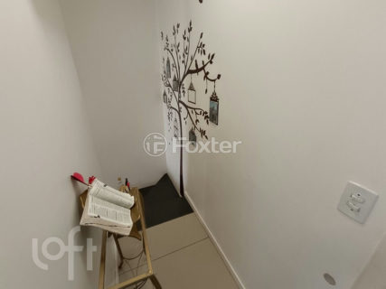 Image 33 - 1018720