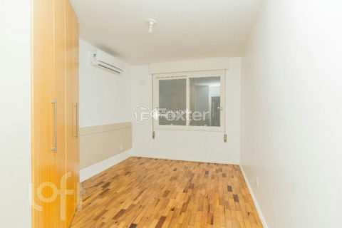 Image 10 - 1018722