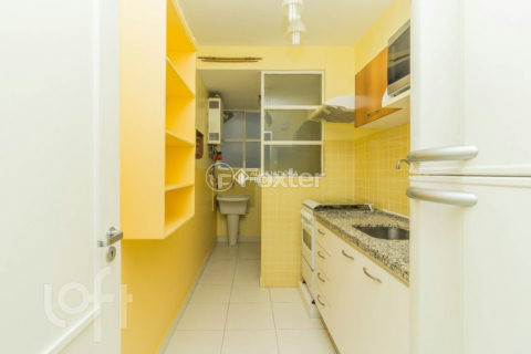 Image 19 - 1018722