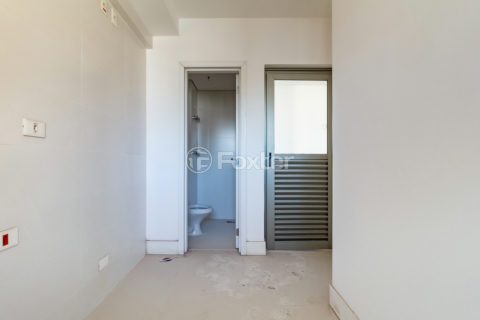 Image 30 - 1018739