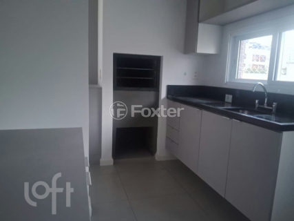 Image 4 - 1018744
