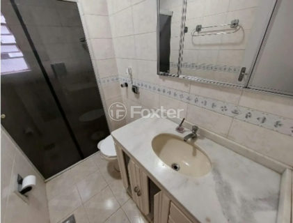 Image 4 - 1018750