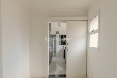 Image 21 - 1018755