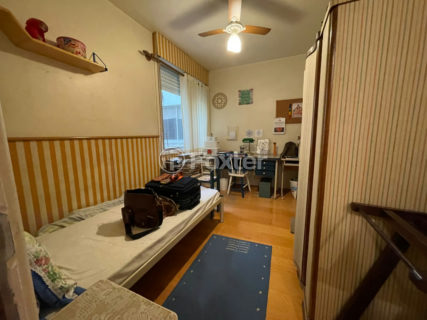 Image 20 - 1018774