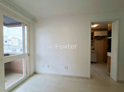 Image 11 - 1018776