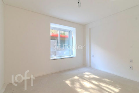 Image 32 - 1018788