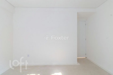 Image 34 - 1018788