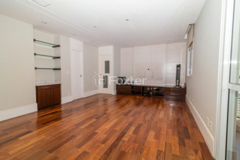 Image 7 - 1018793