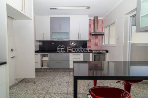 Image 29 - 1018793