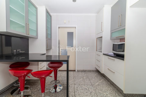 Image 30 - 1018793