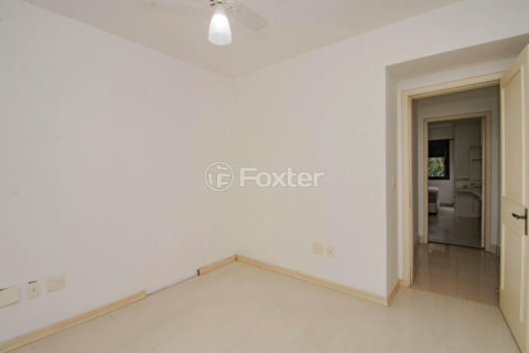 Image 10 - 1018816