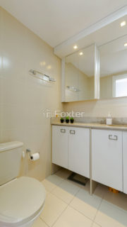 Image 17 - 1018823