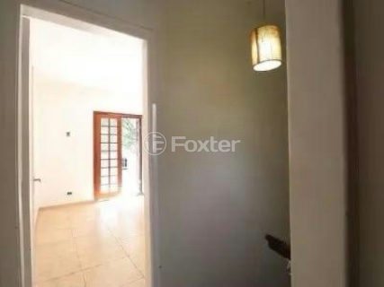 Image 1 - 1018839