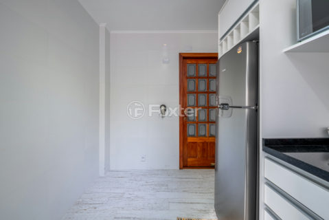 Image 21 - 1018840