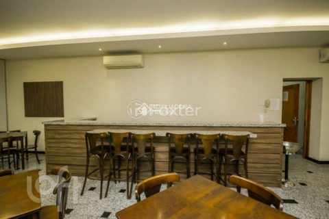 Image 21 - 1018841