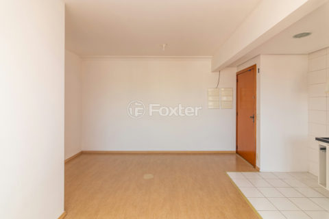 Image 32 - 1018849
