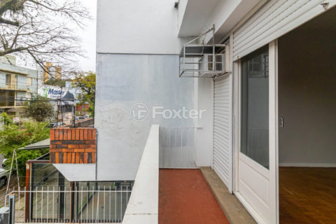 Image 28 - 1018855