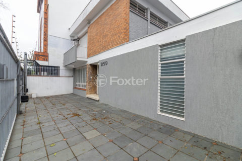 Image 48 - 1018855