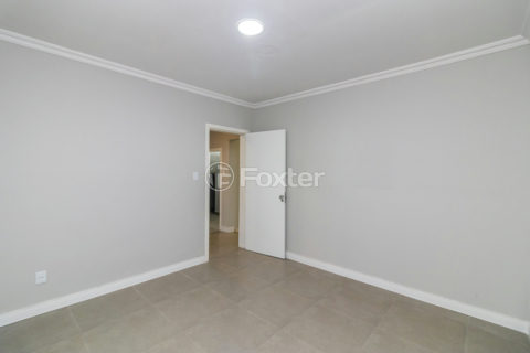 Image 23 - 1018855