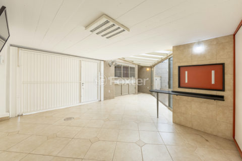 Image 27 - 1018859