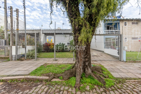 Image 35 - 1018859