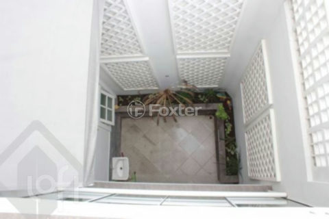 Image 11 - 1018872
