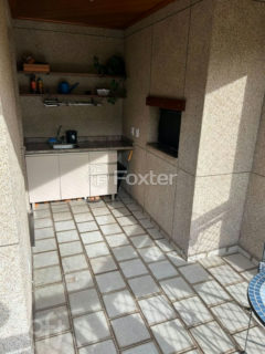 Image 2 - 1018888