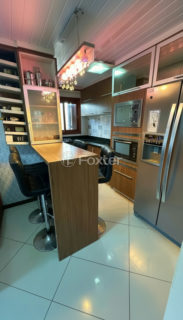 Image 1 - 1018889