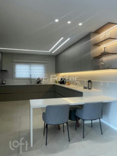 Image 9 - 1018900