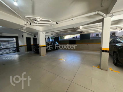 Image 17 - 1018903
