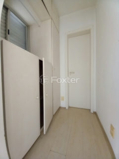 Image 1 - 1018911