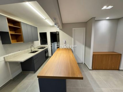 Image 3 - 1018918