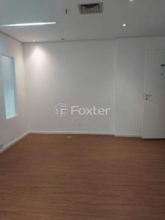Image 3 - 1018929