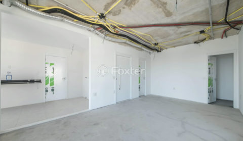 Image 4 - 1018942