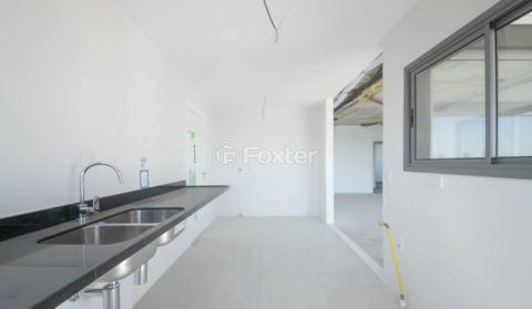 Image 10 - 1018942